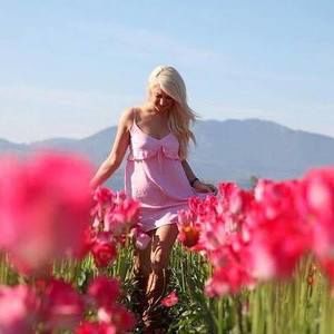 Meet your Posher, Tonia